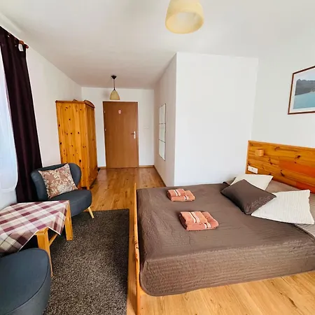 Pawlowka -Cisza I Odpoczynek Blisko Centrum Bed & Breakfast 3*